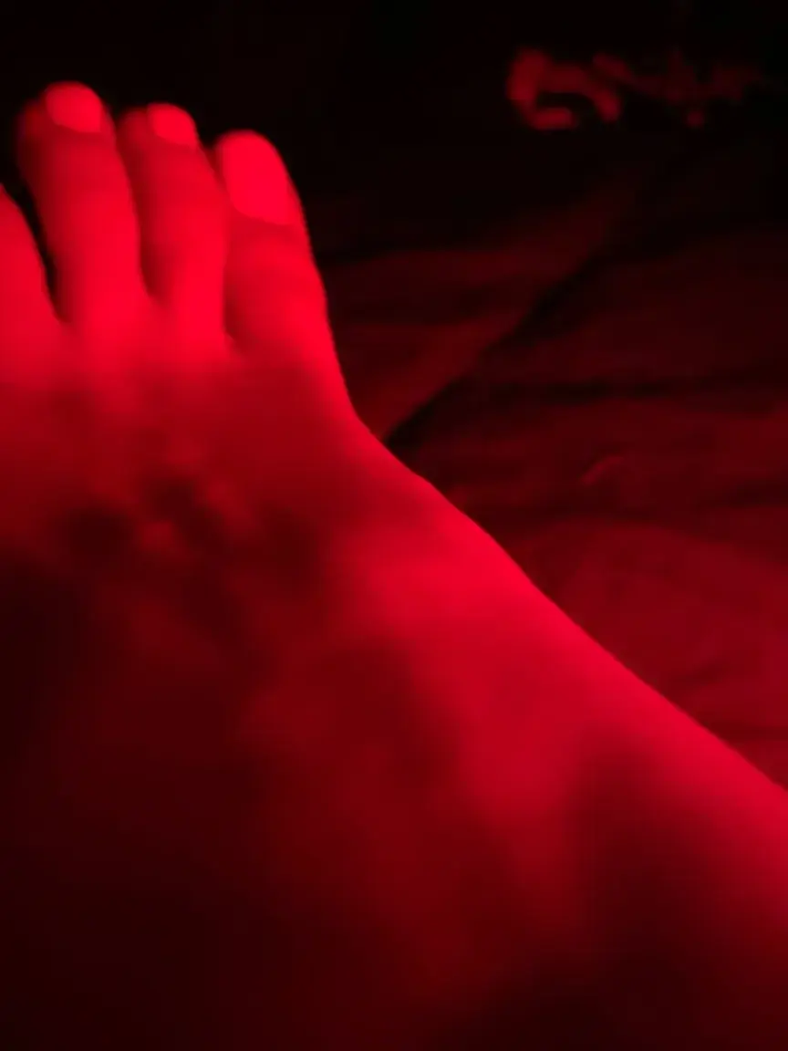 Leak & nude 1 — Feetrave