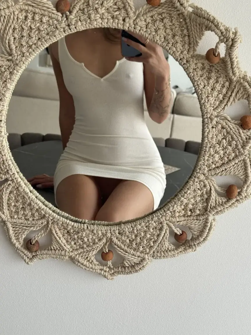 wie gefällt dir mein Kleid? 😏