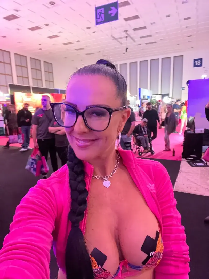 texaspatti - Photo exclusive MYM 9 | French Modèles