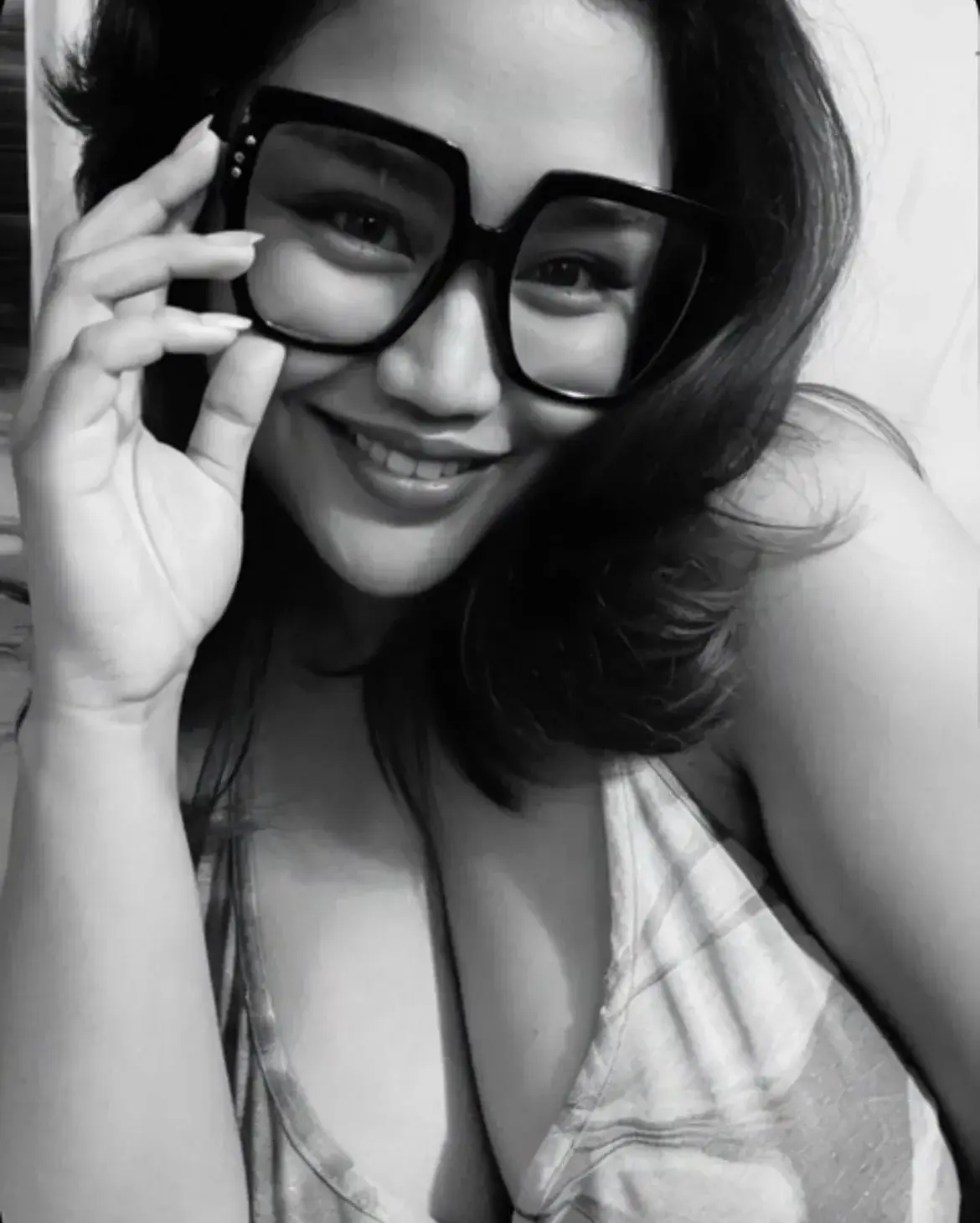 Leak & nude 11 — Hot_bunny