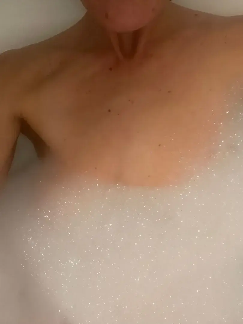 Leak & nude 14 — Petiteelfe