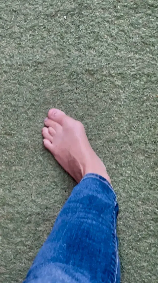 Leak & nude 4 — Uglysexyfeetforyou