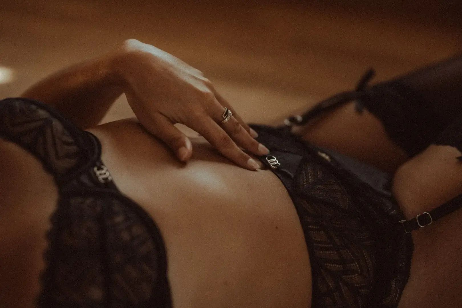 Leak & nude 2 — E_star