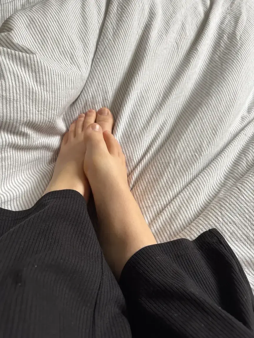 Leak & nude 1 — Footpart