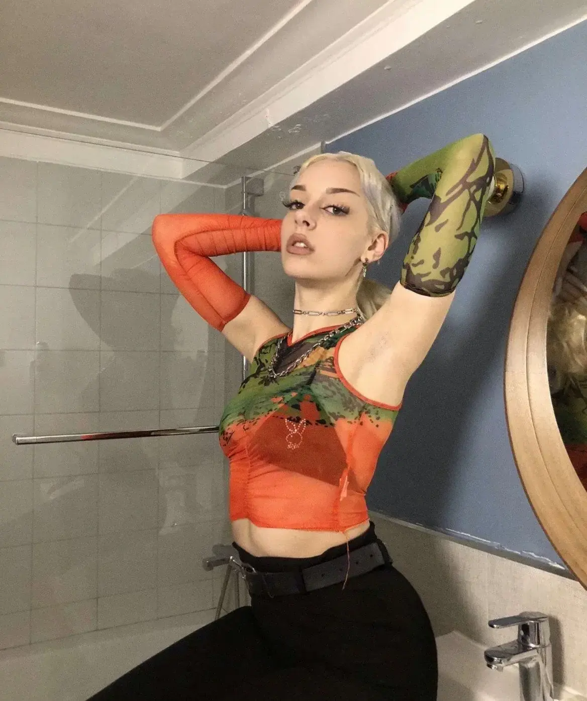 🧡