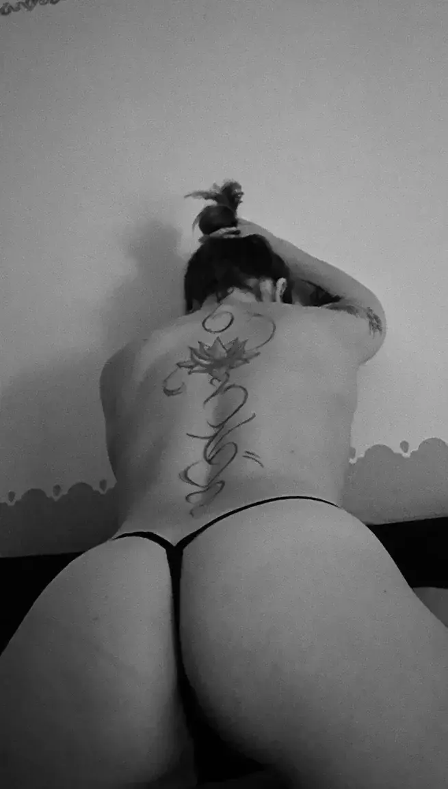 Leak & nude 1 — Sogrr