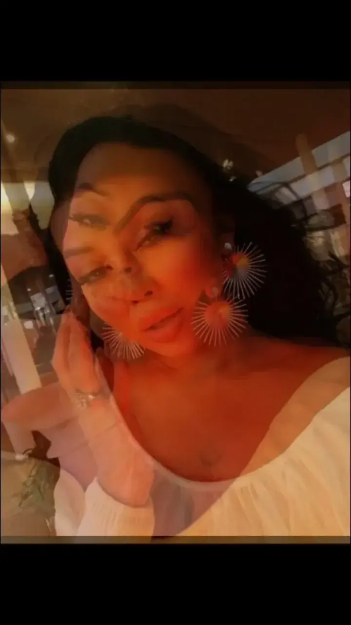 Leak & nude MYM — Asianbusty : « Barbie 🩷🤗 » (MYM)