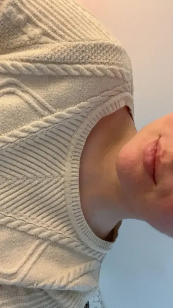 Leak & nude 15 — Juliefeetgoddess