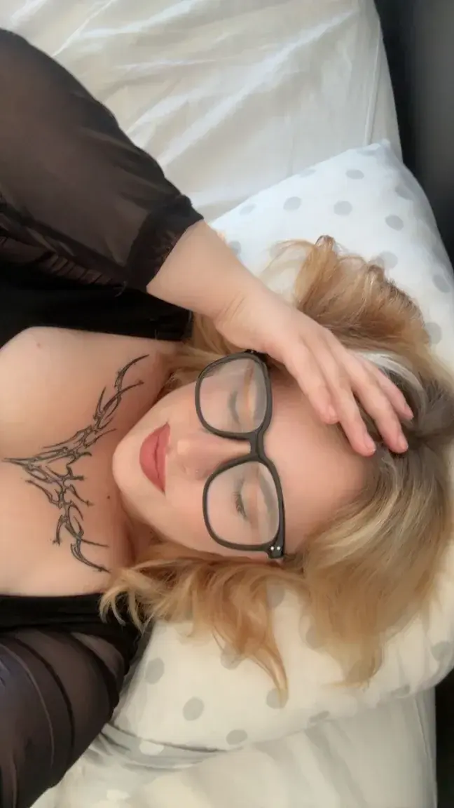Leak & nude 1 — Kazzi_png