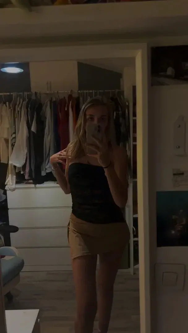 Mon mym gratuit avec le code: LEA6 🎁👇🏻Cadeaux gratuits si tu t abonne 👀🥵#Glamour # nude #étudiante