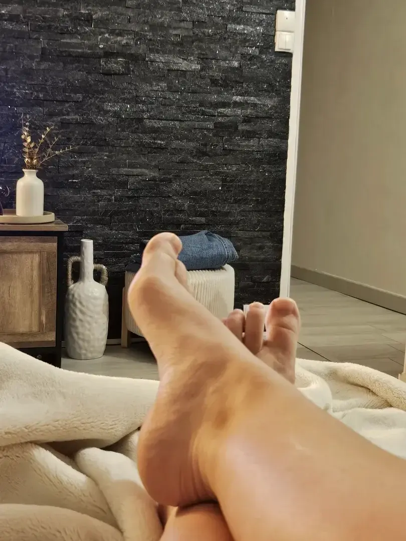 Leak & nude 1 — folies_des_pieds