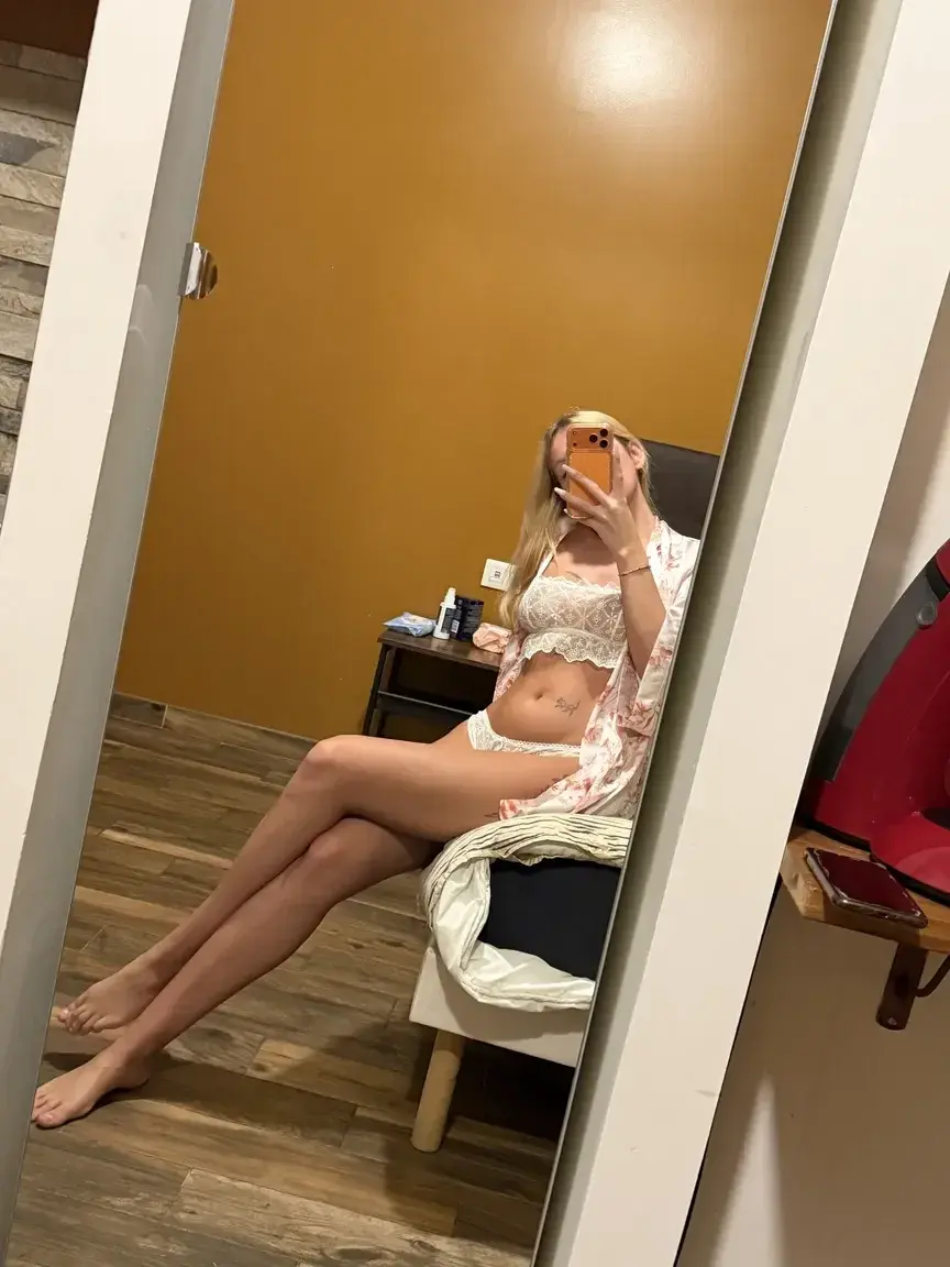 Leak & nude MYM — Diana_sax : « 🤍 » (MYM)