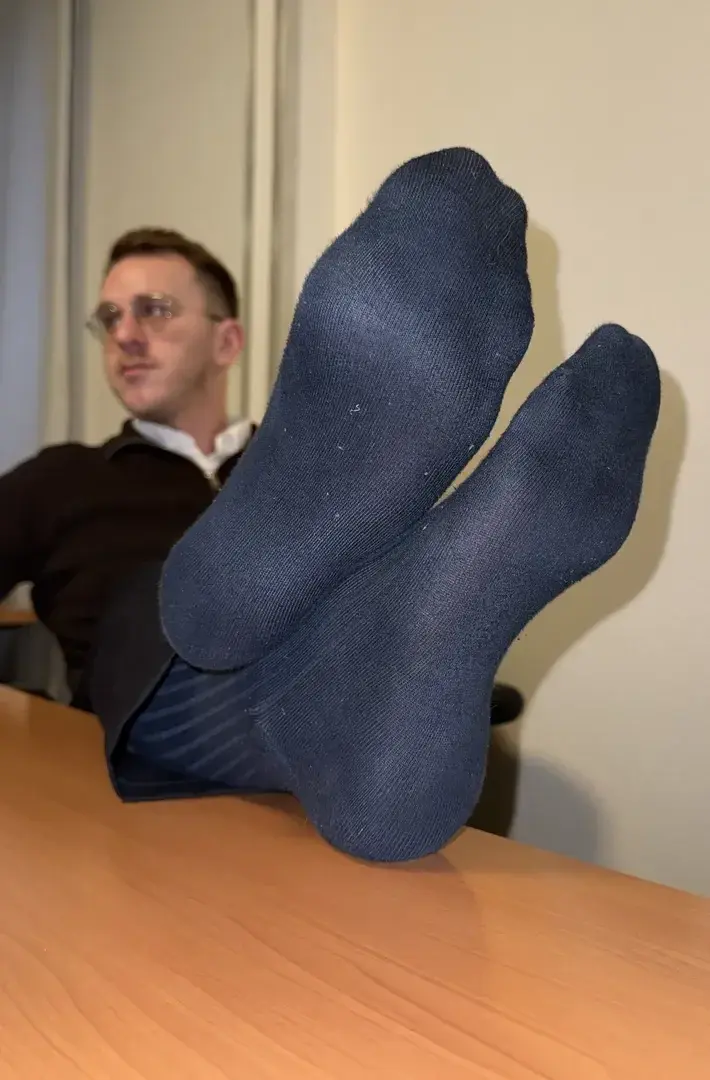 Leak & nude 8 — financeguy