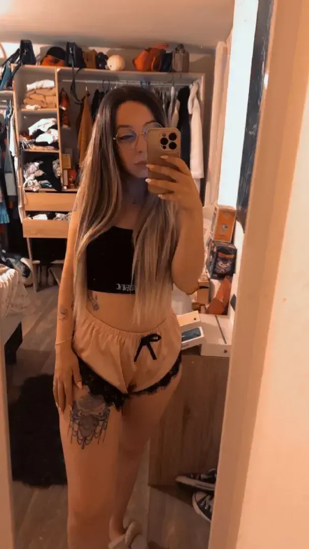 Lovequeenxx - Photo exclusive MYM 13 | French Modèles