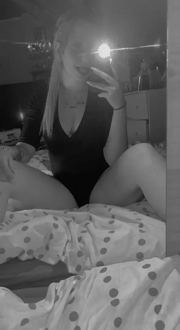 Lovequeenxx - Photo exclusive MYM 11 | French Modèles