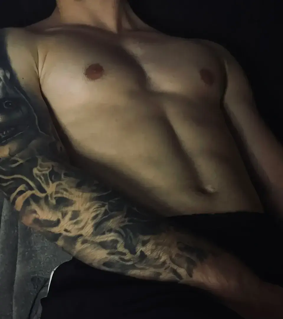 Leak & nude 1 — Bloodink