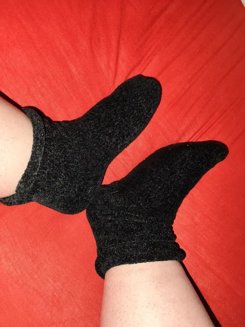 Leak & nude 9 — Feet_curvy_girl