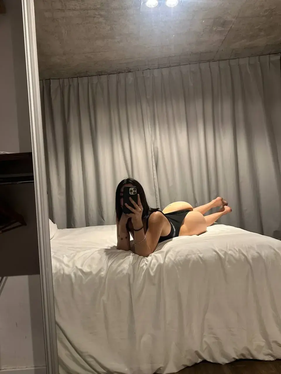 Mon cul parait enorme la non ? 🤭Abo gratuit sans code 💕