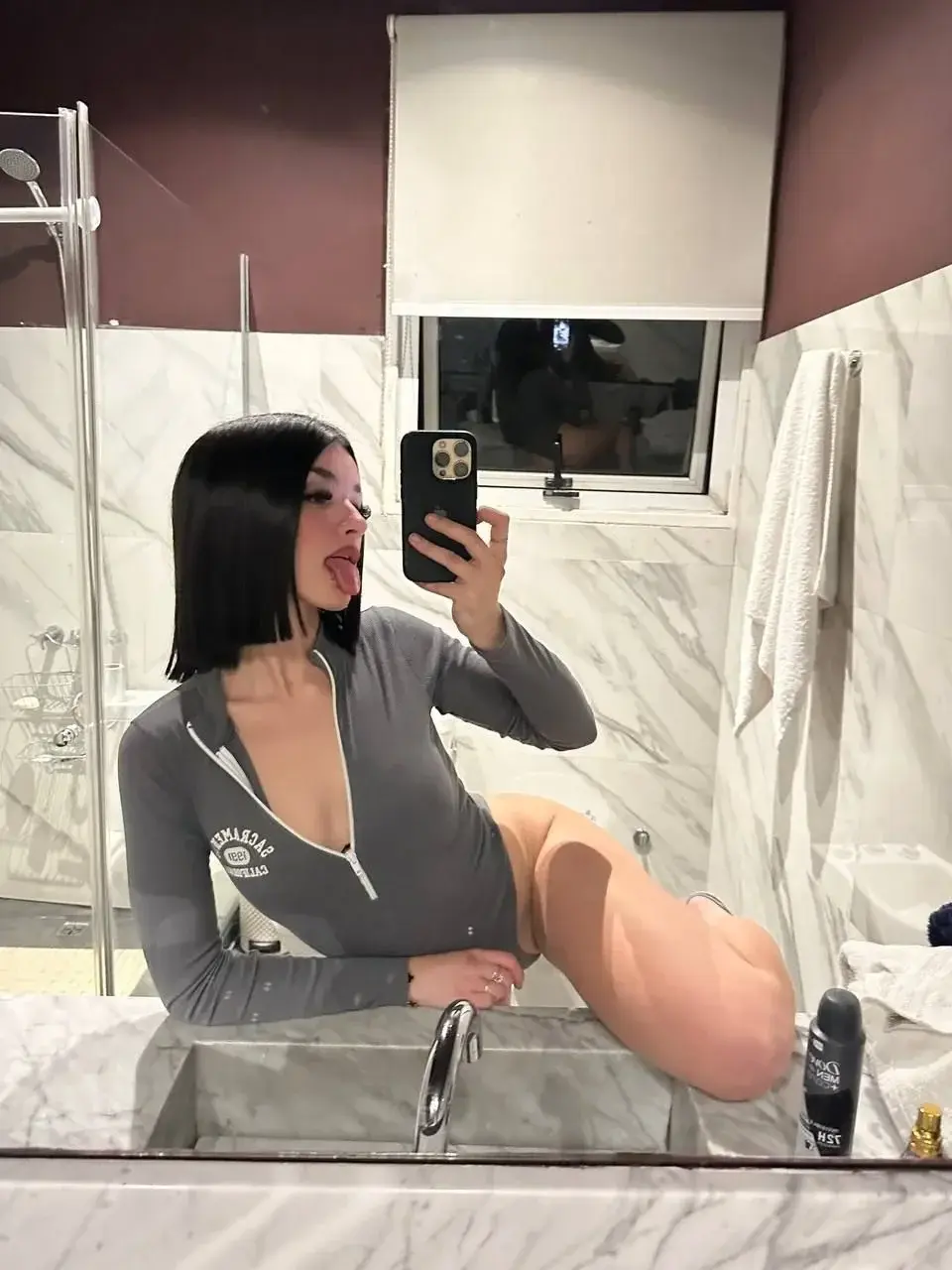 tu me la mets ? 😈Abo gratuit  sans code 💕