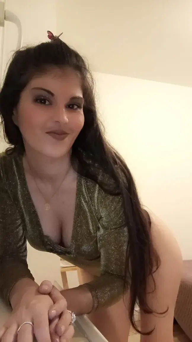 Leak & nude 6 — Maegirl