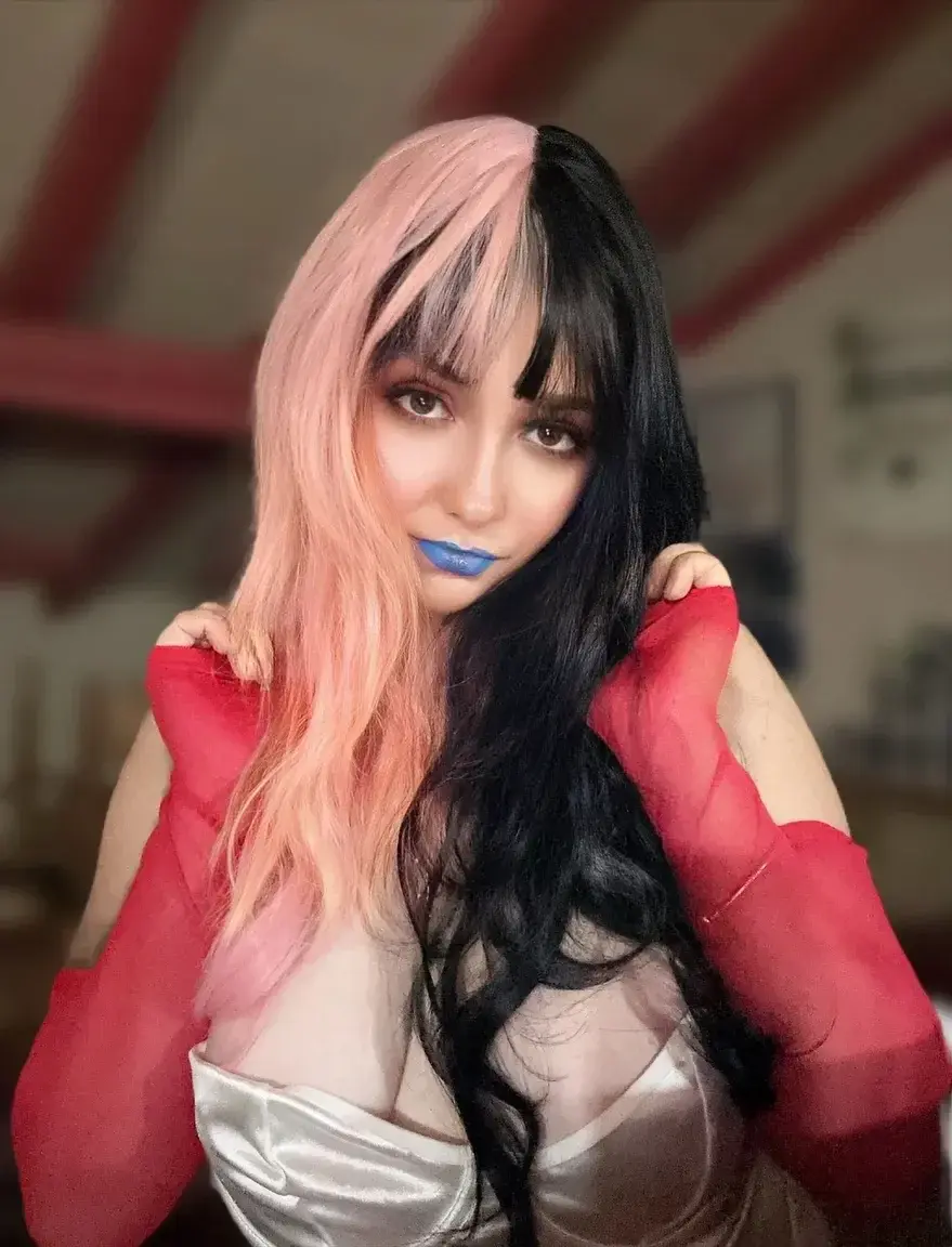 ➡️4000 médias et 332 tapes 📹 sur le feed directement dès l’abonnement 🔥. Pas d’agences ni de chatting, c’est avec moi uniquement que tu échanges 💕