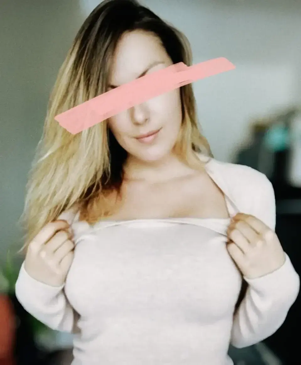 Sexy 🥰