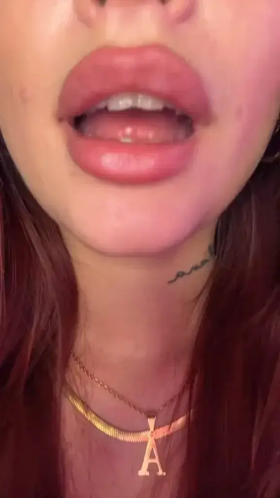 Abonnement gratuit viens privée j'ai un cadeaux pour toi ! 🥰