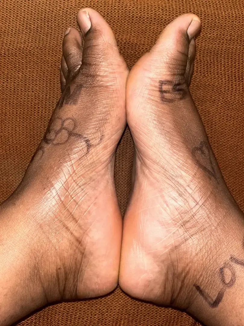 Leak & nude 11 — Black__feet