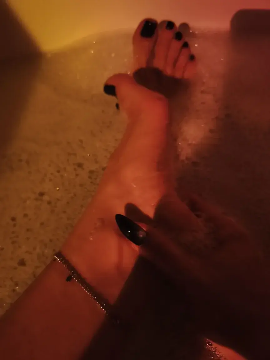 Leak & nude 1 — Venusnocturne69