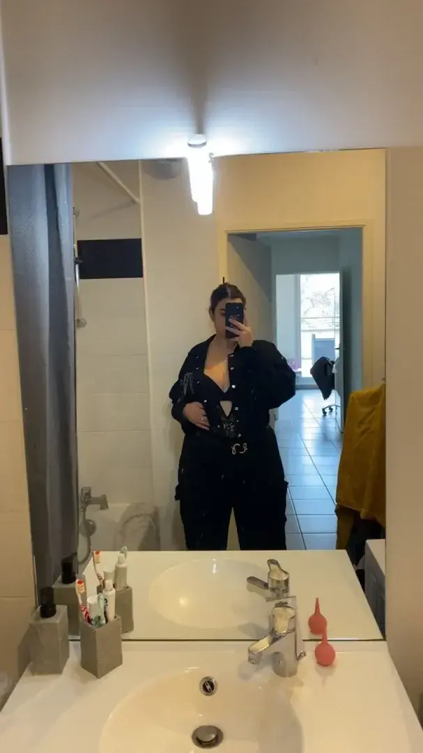Leak & nude 1 — _curvy_body