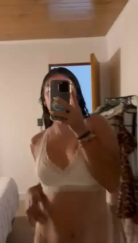 Leak & nude MYM — juliette_2ze : « Abonnement gratuit SANS CODE 💋 » (MYM)