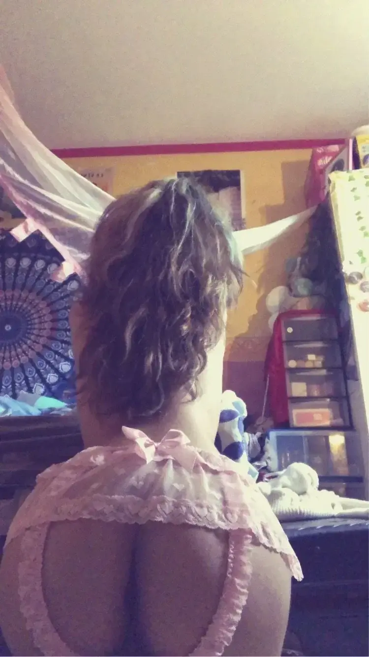 🧚🏽‍♀️😸👀