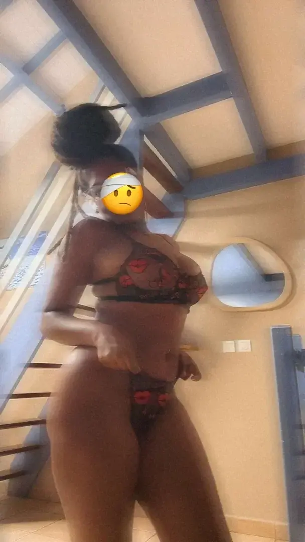 Leak & nude 2 — Divinity_sexualtension_desir