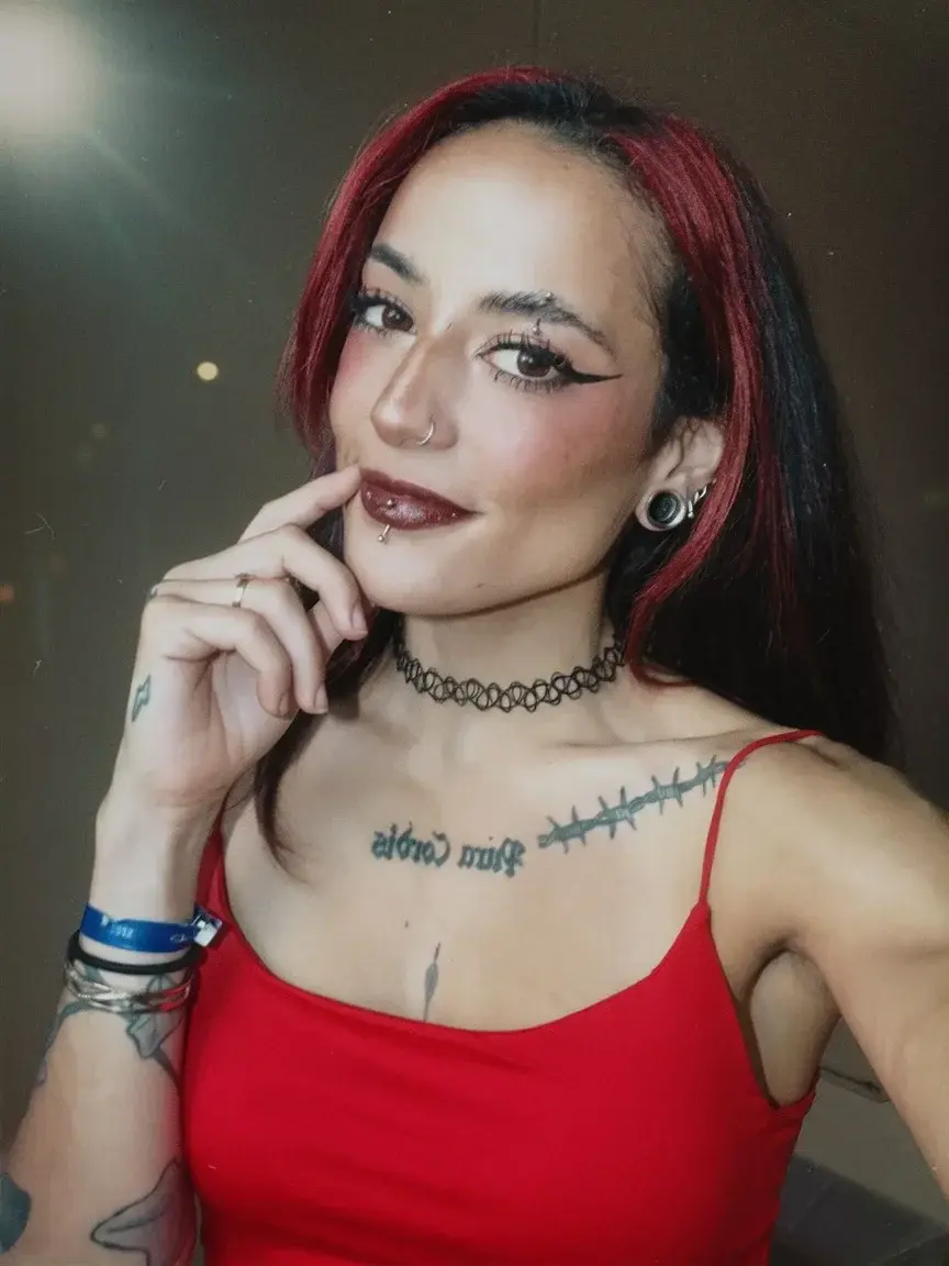 joana707 — média 6 | French Modèles