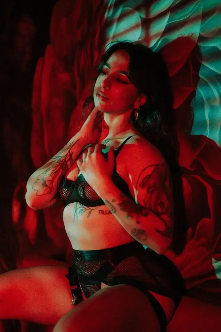 zoe_nyx - Photo exclusive MYM 6 | French Modèles