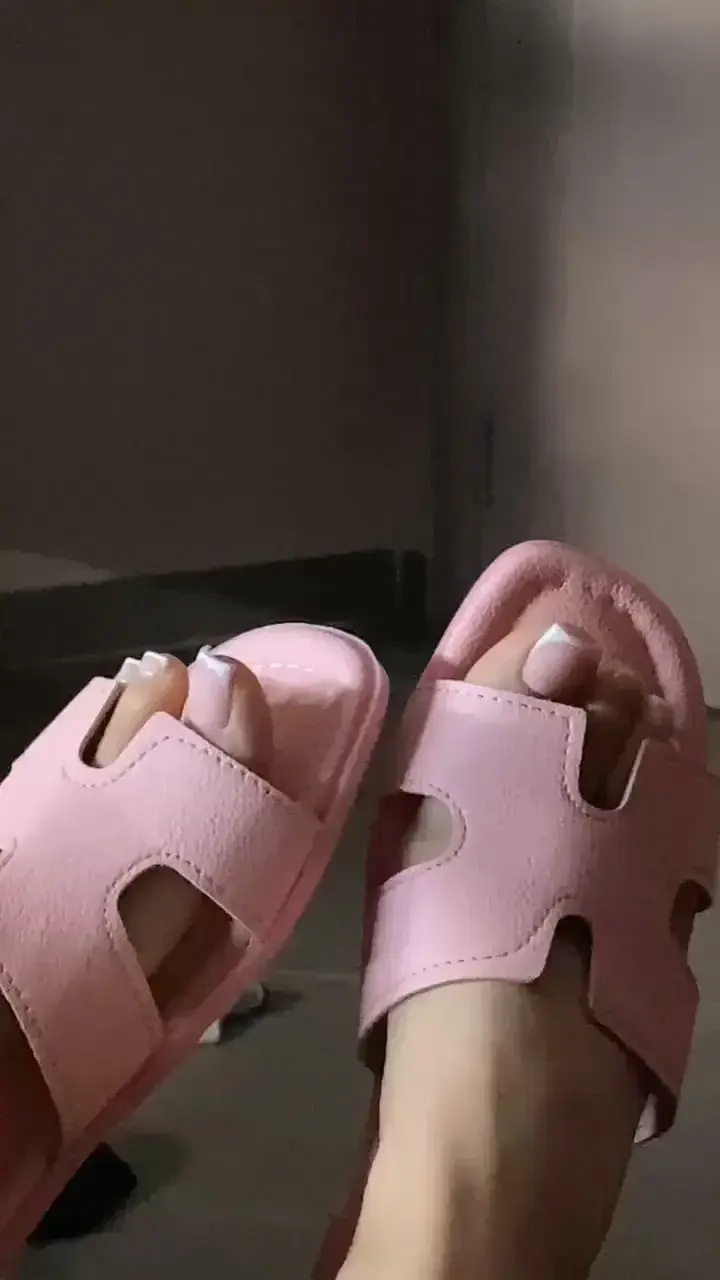 Leak & nude 2 — satinvelvetfeet