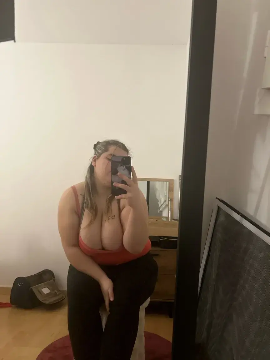 Kyty_love25 - Photo exclusive MYM 5 | French Modèles