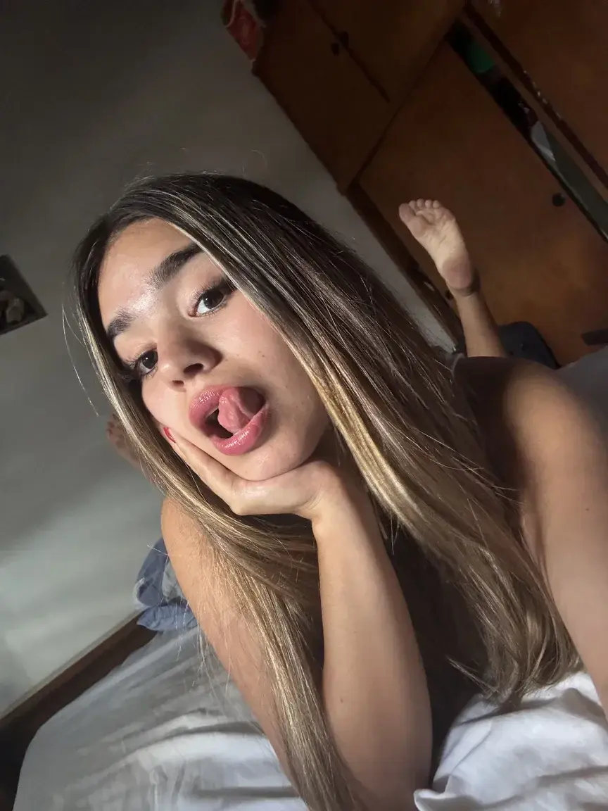 Mon abonnement est gratuit aujourd'hui ! Si tu me trouves un surnom rigolo t'as un cadeau 😂🎁