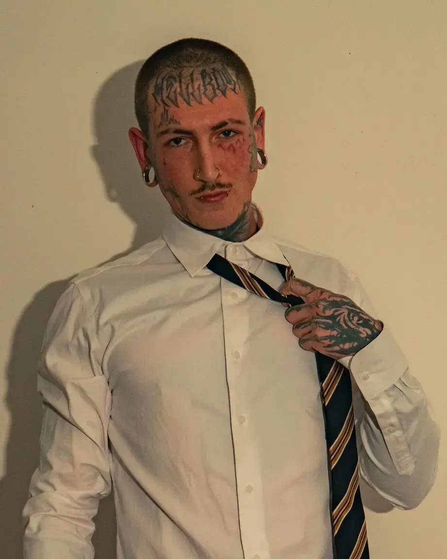 Leak & nude MYM — Badasmodee : « Nouvelle série de photo ! Abonne toi pour ne rien raté !!! 25% de réduction sur l’abonnement avec le code « ASMODEE » ! #skinny #men #tattoo #ink #bulge #body #nude #bodyart #tattooart #nu #nuartistique » (MYM)