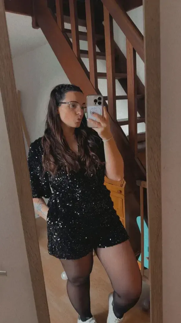 Leak & nude 2 — tina95