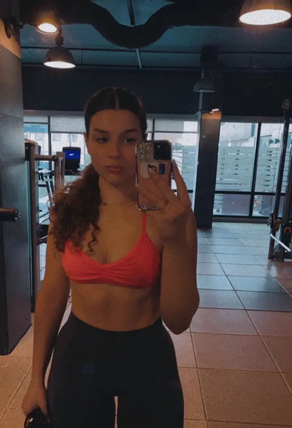 Je me douche et je suis dispo pr parler ^^