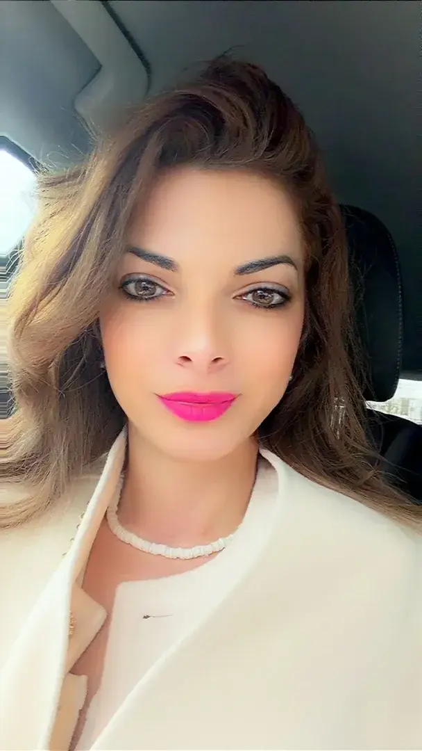 Leak public de Eveta4 — « La beauté sexy ne crie pas, elle se ressent » (nude) sur MYM