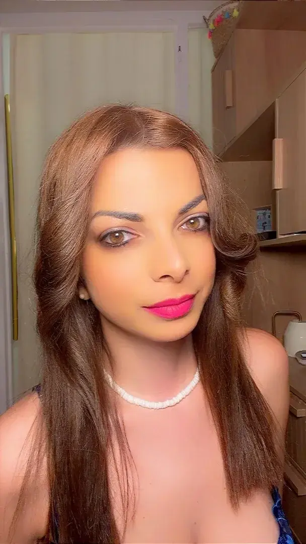 Leak public de Eveta4 — « Accès privé à mon côté le plus tentant 🔥✨ » (nude) sur MYM