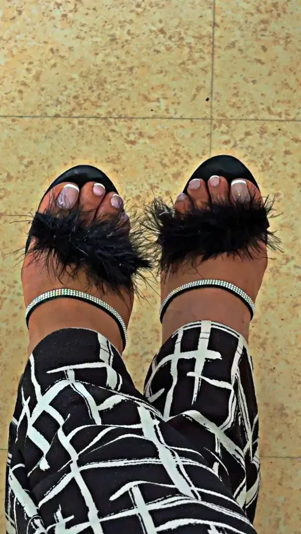 Photo de couverture de Queenfeet_lion