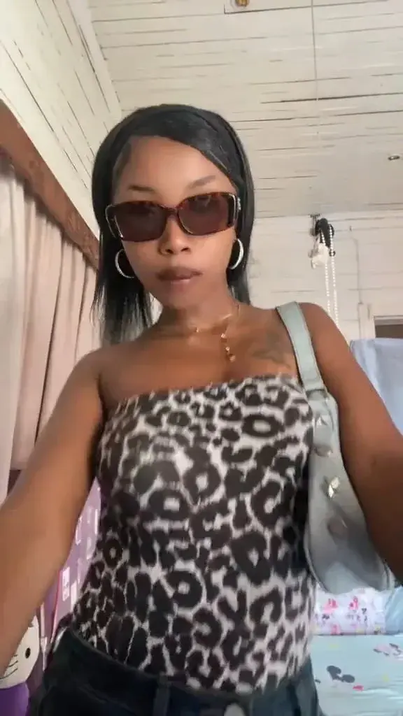 Leak & nude 4 — Hotcarole