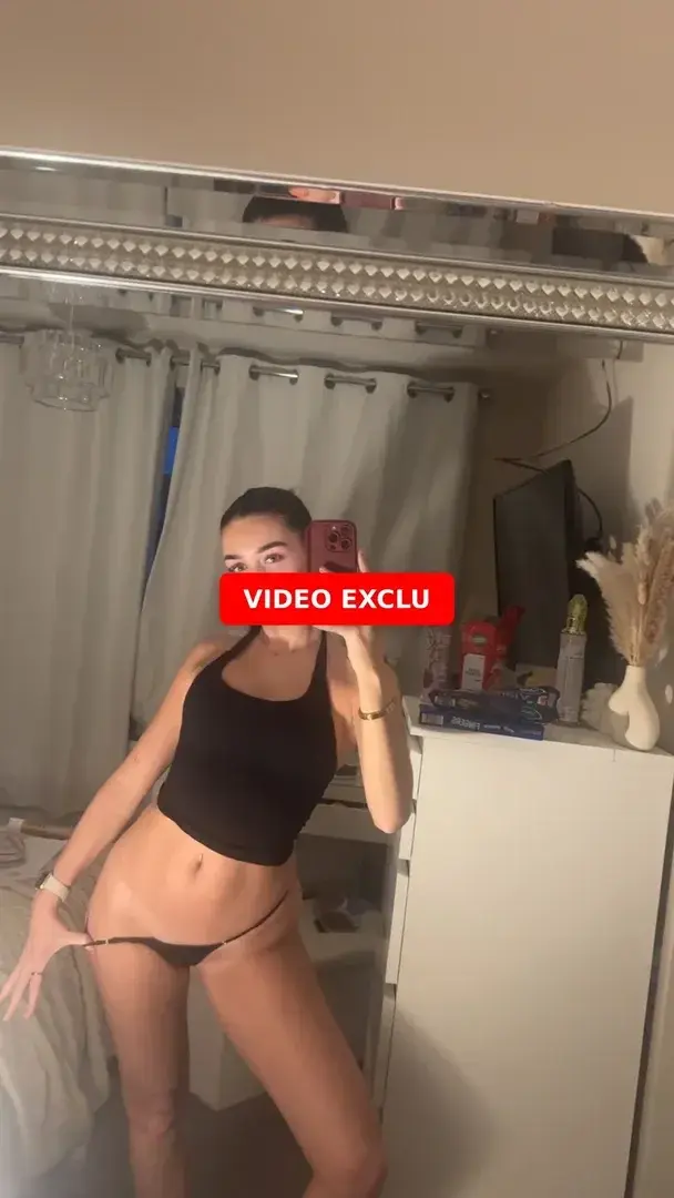 😏 Abonnement GRATUIT bb 🔥 Viens voir ce que je fais quand je pense à toi toute seule…