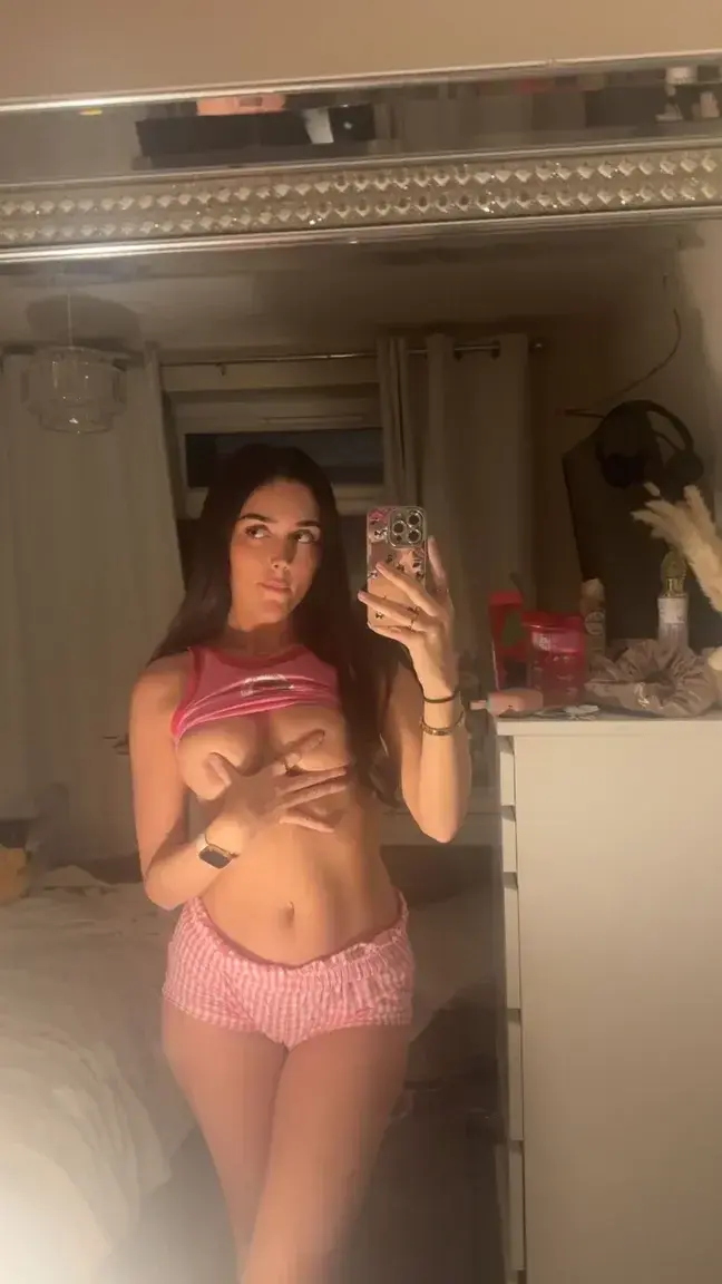 💜 Abo GRATUIT bb 🥰 Ton petit secret sucré du jour, c’est moi