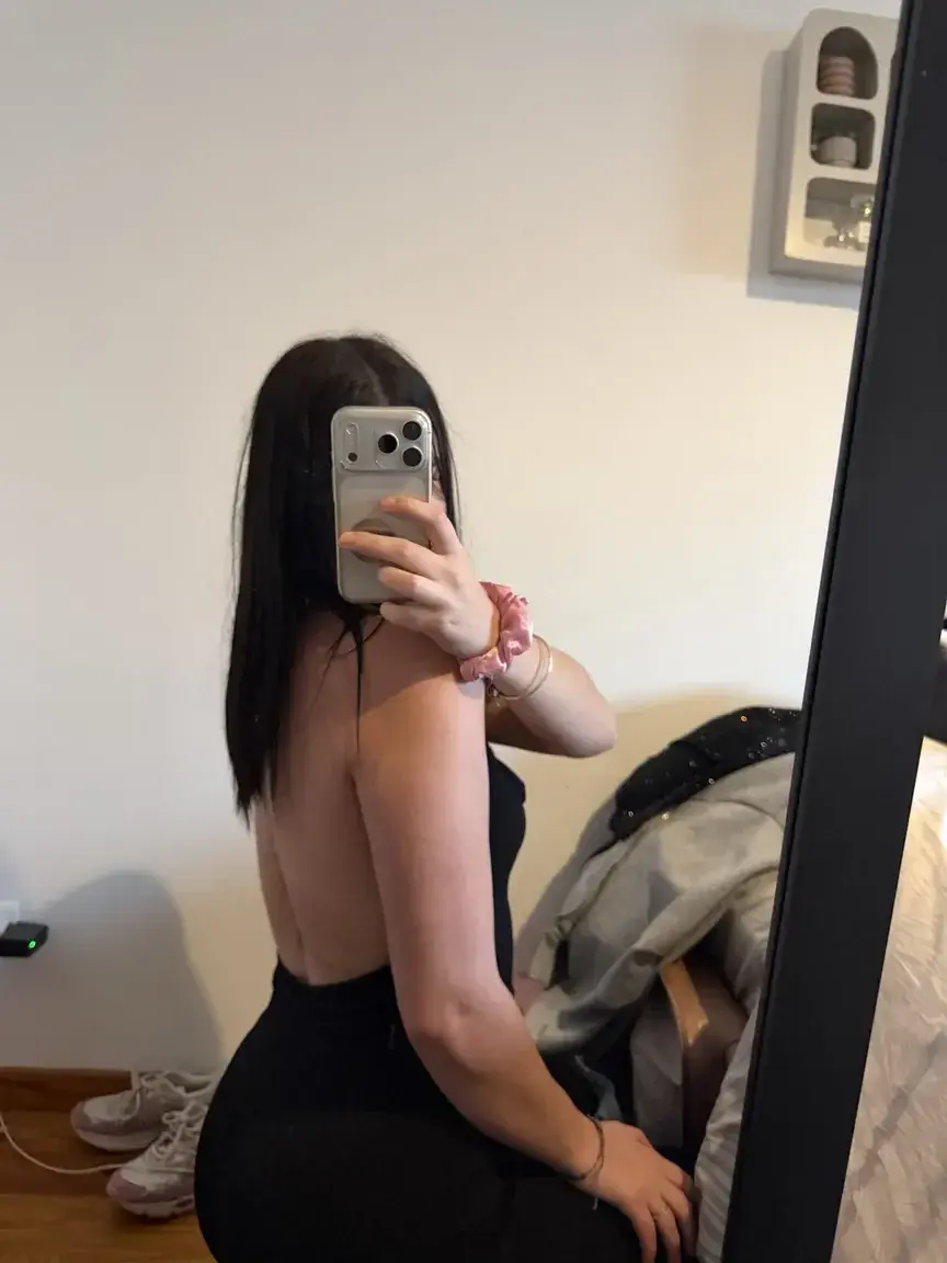 si tu veux voir ma tête abonne toi et regarde tes dm 🎁🤭