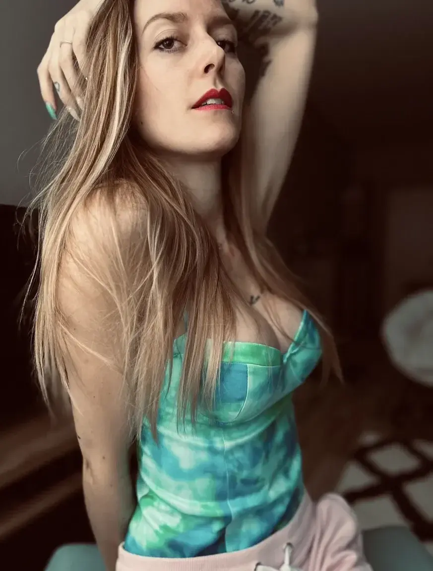 Leak & nude 4 — Libre_esprit