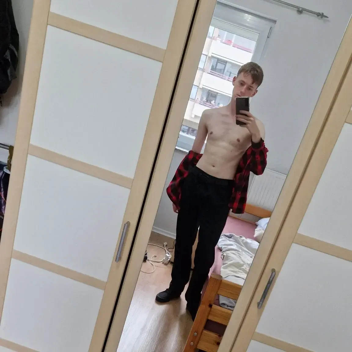 juliausnrw - Photo exclusive MYM 8 | French Modèles